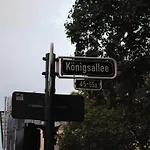 Deluxe - Centre - Koenigsalle 5min Apartment Düsseldorf